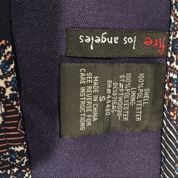 Fire Los Angeles bell Sleeve Top Size S - Picture 6 of 6